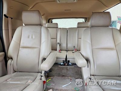 Zdjęcie 10 z 13 samochodu: 2012 CHEVROLET SUBURBAN K1500 LTZ VIN:1GNSKKE77CR265039 - miniatura