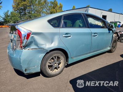 Trzecie zdjęcie samochodu z tyłu: 2015 TOYOTA PRIUS TWO VIN:JTDKN3DUXF1924084 - miniatura