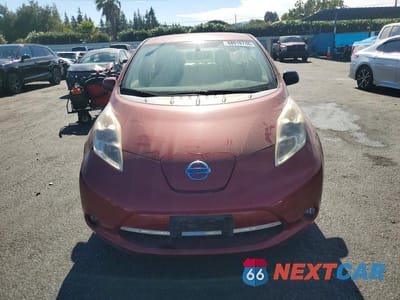 Piąte zdjęcie samochodu w środku: 2012 NISSAN LEAF SV VIN:JN1AZ0CP7CT017175 - miniatura