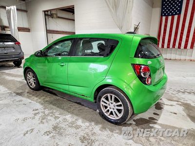 Drugie zdjęcie samochodu z przodu: 2015 CHEVROLET SONIC LT VIN:1G1JC6SG8F4101550 - miniatura