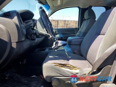 Zdjęcie 7 z 12 samochodu: 2008 CHEVROLET SILVERADO C1500 VIN:2GCEC19J881242789 - miniatura
