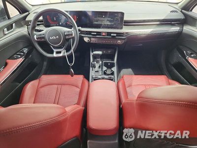 Zdjęcie 8 z 12 samochodu: 2025 KIA K5 GT LINE VIN:KNAG64J7XS5392634 - miniatura