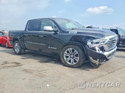 Czwarte zdjęcie samochodu z boku: 2020 RAM 1500 LONGHORN VIN:1C6SRFKT4LN136414 - miniatura
