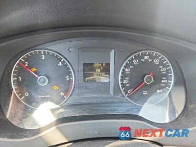 Zdjęcie 9 z 12 samochodu: 2013 VOLKSWAGEN JETTA TDI VIN:3VWLL7AJ4DM203218 - miniatura
