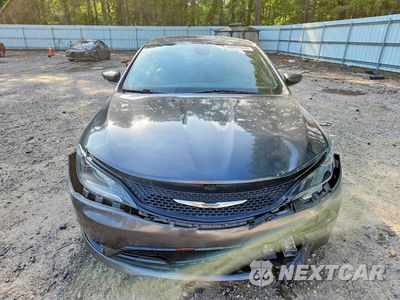 Piąte zdjęcie samochodu w środku: 2016 CHRYSLER 200 S VIN:1C3CCCBB1GN161611 - miniatura