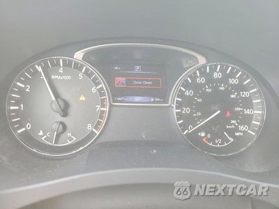 Zdjęcie 9 z 12 samochodu: 2016 NISSAN ALTIMA 2.5 S VIN:1N4AL3AP5GC264743 - miniatura