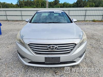 Piąte zdjęcie samochodu w środku: 2015 HYUNDAI SONATA SE VIN:5NPE24AF5FH031153 - miniatura