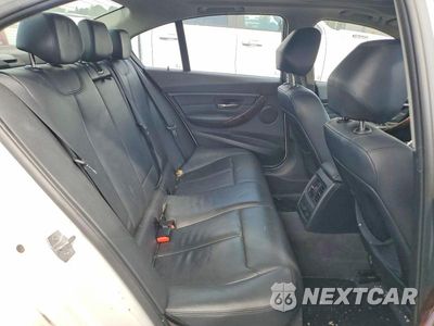Zdjęcie 10 z 12 samochodu: 2014 BMW 328 XI SULEV VIN:WBA3B5C50EP542044 - miniatura