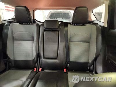 Zdjęcie 10 z 13 samochodu: 2017 FORD ESCAPE SE VIN:1FMCU9G98HUA11113 - miniatura