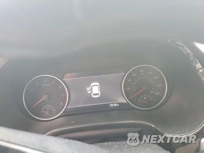 Zdjęcie 9 z 13 samochodu: 2021 KIA SELTOS SX VIN:KNDETCA28M7177052 - miniatura