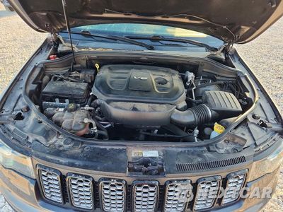 Zdjęcie 12 z 13 samochodu: 2019 JEEP GRAND CHEROKEE LAREDO VIN:1C4RJFAG5KC588529 - miniatura