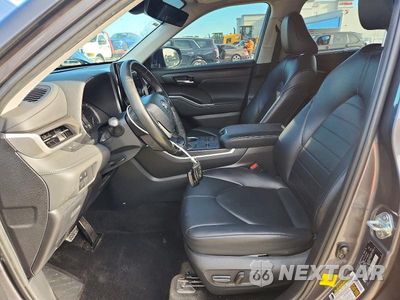 Zdjęcie 7 z 13 samochodu: 2023 TOYOTA HIGHLANDER XLE VIN:5TDKDRAHXPS022388 - miniatura