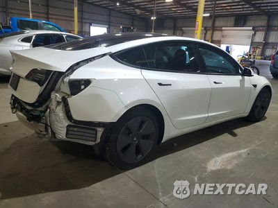 Trzecie zdjęcie samochodu z tyłu: 2021 TESLA MODEL 3 VIN:5YJ3E1EA3MF985469 - miniatura