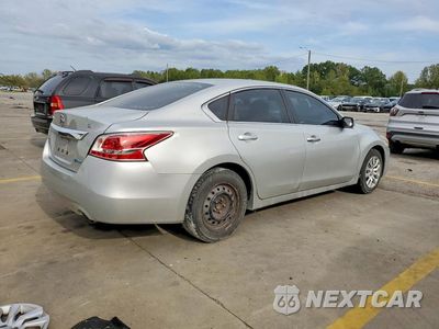 Trzecie zdjęcie samochodu z tyłu: 2014 NISSAN ALTIMA 2.5 S VIN:1N4AL3AP7EC195695 - miniatura