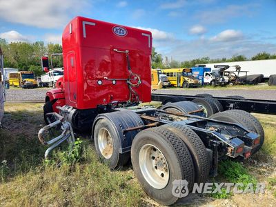 Drugie zdjęcie samochodu z przodu: 2013 PETERBILT 386 SEMI TRUCK VIN:1XPHA49XXDD185131 - miniatura