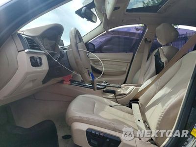 Zdjęcie 7 z 12 samochodu: 2013 BMW 328 XI VIN:WBA3B3G58DNP38760 - miniatura