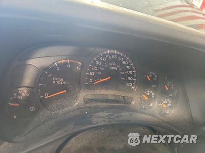 Zdjęcie 9 z 12 samochodu: 2004 CHEV SILVERADO VIN:1GCJC33134F111159 - miniatura