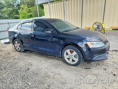 Czwarte zdjęcie samochodu z boku: 2011 VOLKSWAGEN JETTA TDI VIN:3VW3L7AJ7BM082651 - miniatura