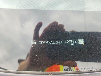 Zdjęcie 12 z 12 samochodu: 2022 TOYOTA COROLLA LE VIN:JTDEPMAE3NJ212055 - miniatura