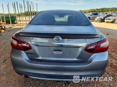 Zdjęcie 6 z 12 samochodu: 2017 NISSAN ALTIMA 2.5 SR VIN:1N4AL3AP2HC489431 - miniatura