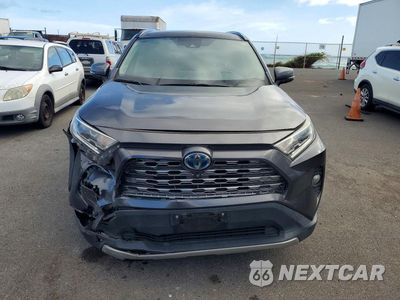 Piąte zdjęcie samochodu w środku: 2019 TOYOTA RAV4 LIMITED VIN:JTMDWRFV0KJ024965 - miniatura