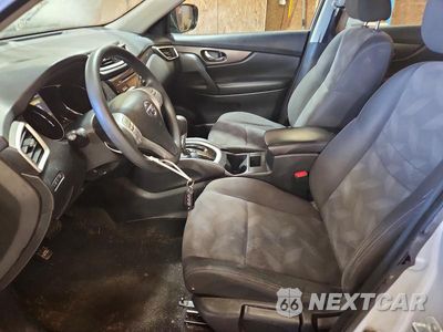 Zdjęcie 7 z 13 samochodu: 2016 NISSAN ROGUE S VIN:KNMAT2MVXGP732151 - miniatura