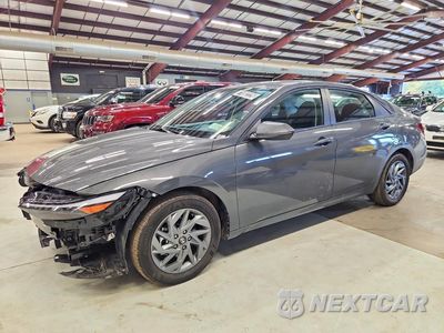 2026 HYUNDAI ELANTRA HYBRID BLUE KMHLM4DJ0TU211042 - główne zdjęcie licytacji z USA - miniatura