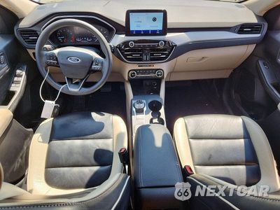 Zdjęcie 8 z 13 samochodu: 2020 FORD ESCAPE SE VIN:1FMCU9G60LUA85415 - miniatura