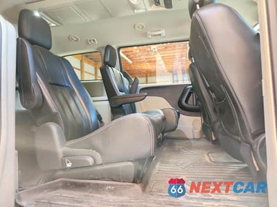 Zdjęcie 11 z 13 samochodu: 2014 CHRYSLER TOWN & COUNTRY TOURING VIN:2C4RC1BG4ER448608 - miniatura