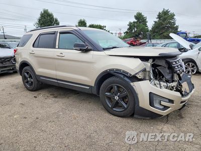 Czwarte zdjęcie samochodu z boku: 2017 FORD EXPLORER XLT VIN:1FM5K8D88HGB54033 - miniatura