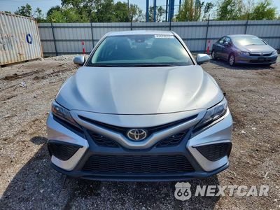 Piąte zdjęcie samochodu w środku: 2023 TOYOTA CAMRY SE VIN:4T1G11AK0PU827254 - miniatura