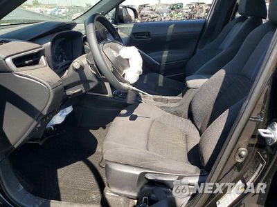 Zdjęcie 7 z 13 samochodu: 2023 TOYOTA COROLLA CROSS HYBRID SE VIN:7MUFBABG2PV009042 - miniatura