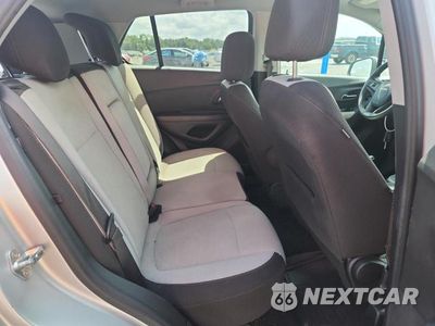 Zdjęcie 11 z 13 samochodu: 2022 CHEVROLET TRAX LS VIN:KL7CJKSM2NB544708 - miniatura