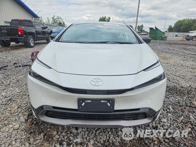 Piąte zdjęcie samochodu w środku: 2024 TOYOTA PRIUS XLE VIN:JTDADABU3R3024917 - miniatura