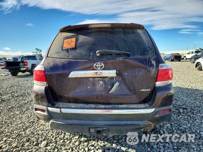 Zdjęcie 6 z 13 samochodu: 2013 TOYOTA HIGHLANDER SE VIN:5TDBK3EH0DS268536 - miniatura
