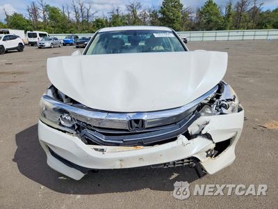 Piąte zdjęcie samochodu w środku: 2017 HONDA ACCORD EXL VIN:1HGCR2F81HA224218 - miniatura