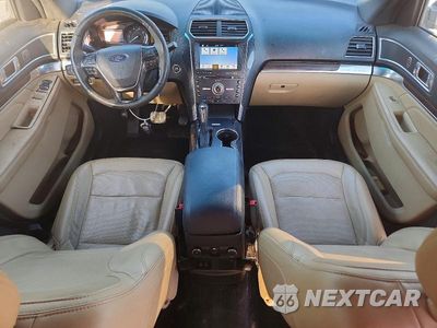 Zdjęcie 8 z 14 samochodu: 2017 FORD EXPLORER LIMITED VIN:1FM5K7F85HGB30053 - miniatura