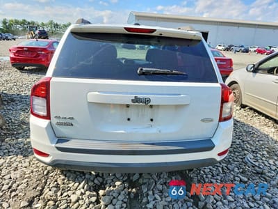 Zdjęcie 6 z 13 samochodu: 2014 JEEP COMPASS LATITUDE VIN:1C4NJDEB7ED828910 - miniatura