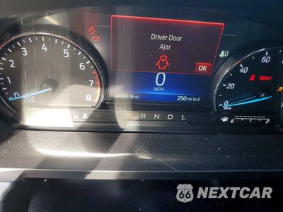 Zdjęcie 9 z 13 samochodu: 2023 FORD EXPLORER XLT VIN:1FMSK8DHXPGB79050 - miniatura