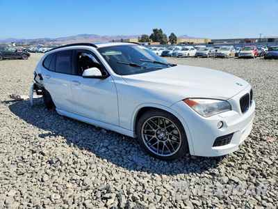 Czwarte zdjęcie samochodu z boku: 2015 BMW X1 XDRIVE35I VIN:WBAVM5C57FVV93637 - miniatura