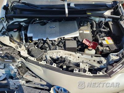 Zdjęcie 11 z 12 samochodu: 2016 TOYOTA PRIUS FOUR VIN:JTDKARFU3G3509285 - miniatura