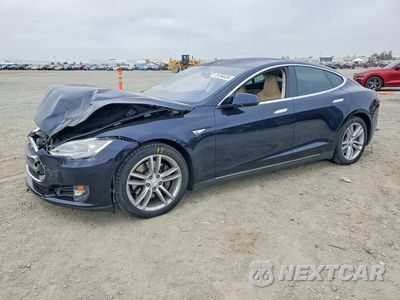 2012 TESLA MODEL S 5YJSA1CN1CFP01302 - główne zdjęcie licytacji z USA - miniatura