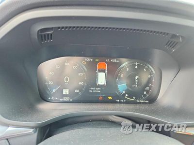 Zdjęcie 9 z 13 samochodu: 2019 VOLVO XC60 T6 VIN:YV4A22RK3K1366608 - miniatura