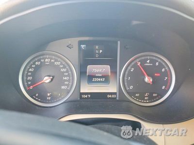 Zdjęcie 9 z 12 samochodu: 2016 MERCEDES-BENZ GLC 300 VIN:WDC0G4JB1GF085774 - miniatura