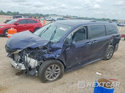 Trzecie zdjęcie samochodu z tyłu: 2021 TOYOTA SIENNA XLE VIN:5TDYRKEC2MS039263 - miniatura