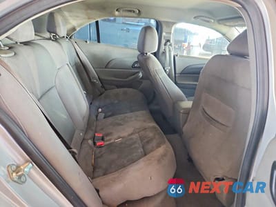 Zdjęcie 10 z 12 samochodu: 2015 CHEVROLET MALIBU LS VIN:1G11A5SL9FF146210 - miniatura