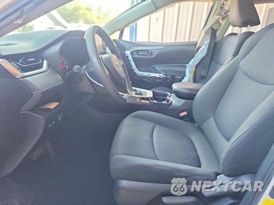 Zdjęcie 7 z 13 samochodu: 2020 TOYOTA RAV4 LE VIN:JTMF1RFV7LD057470 - miniatura