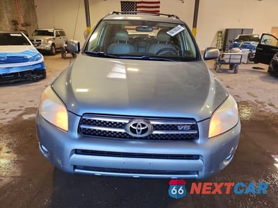 Piąte zdjęcie samochodu w środku: 2008 TOYOTA RAV4 LIMITED VIN:JTMBK31V286047182 - miniatura