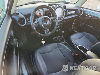 Zdjęcie 8 z 13 samochodu: 2012 MINI COOPER VIN:WMWSU3C58CT258689 - miniatura