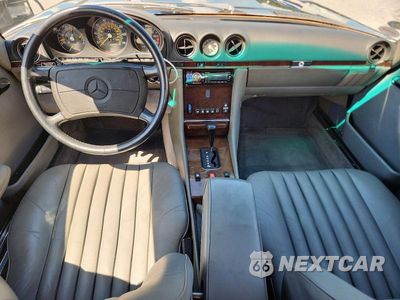 Zdjęcie 8 z 13 samochodu: 1987 MERCEDES-BENZ 560 SL VIN:WDBBA48D0HA073572 - miniatura